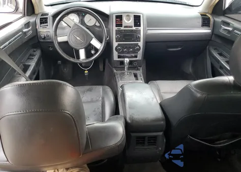 2010 Chrysler 300 Touring из США, поврежденный, VIN 2C3CA5CV3AH233287